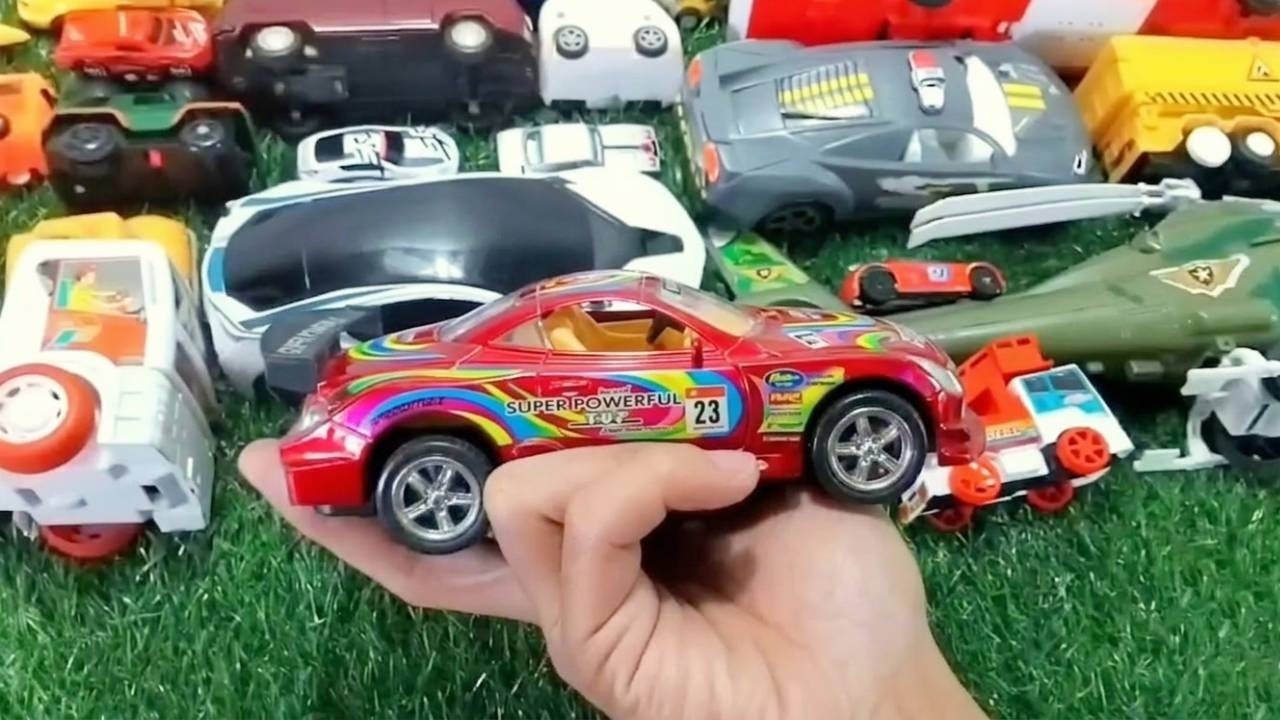 MANTUL BANGET , Yuk Kita Lihat Banyak Mobil Mobil nya , Ada Mobil Sedan, Bus Telolet, Exsavator 🚗🚘🚙