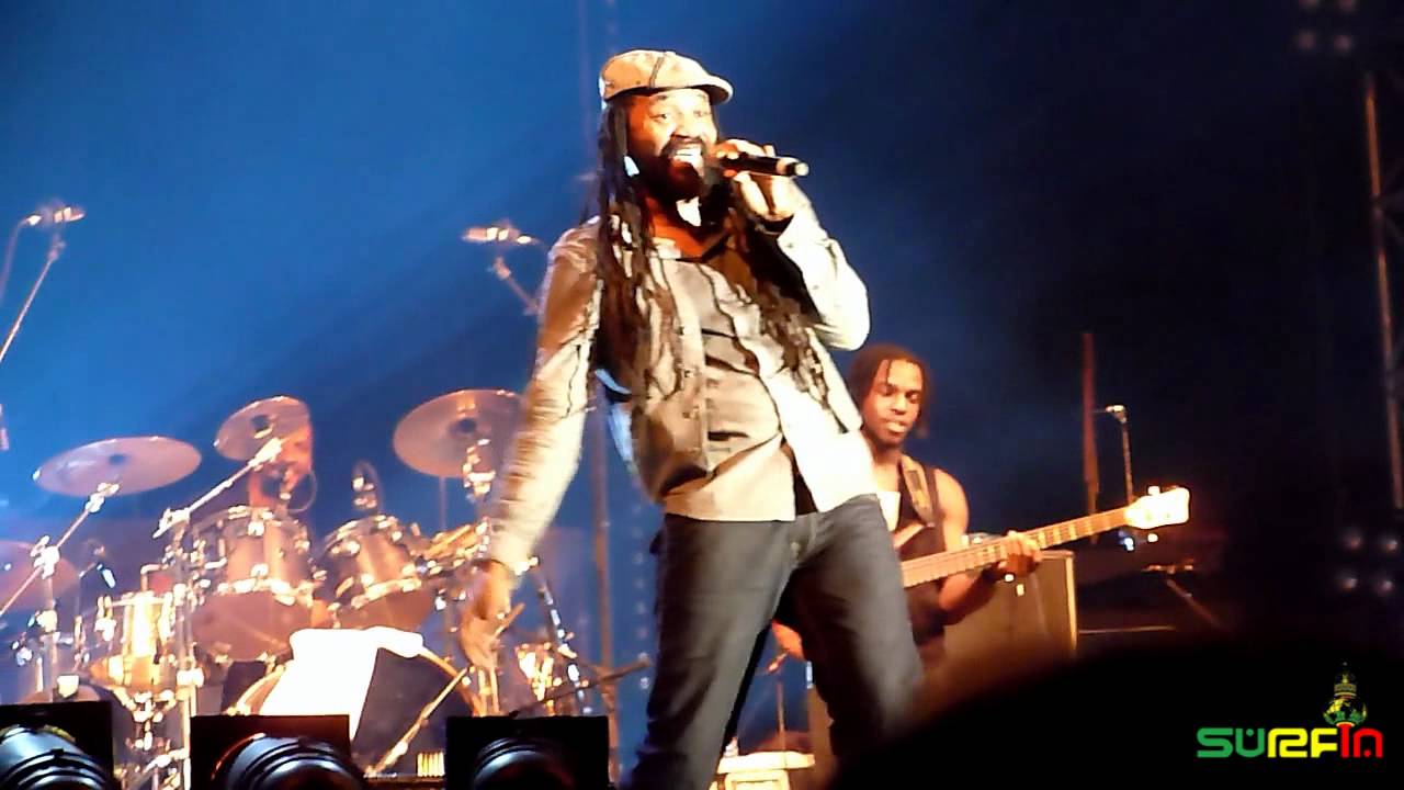 Tony Rebel - Jah Is By My Side - Garance Reggae Festival 2011