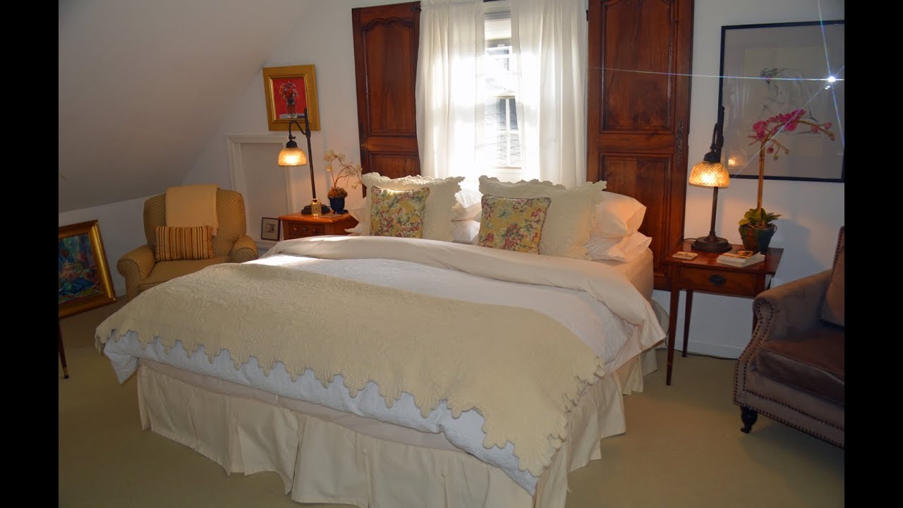 Bedwen Bach King Guest Room - The Welsh Hills Inn