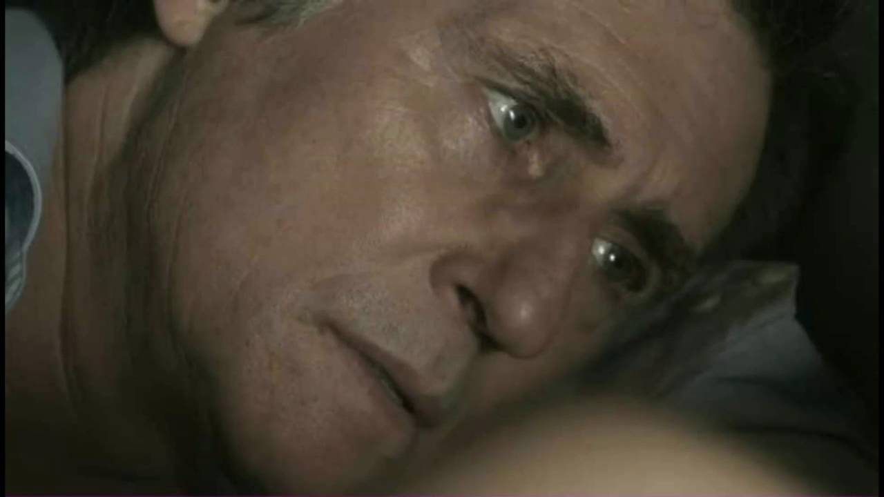 Gabriel Byrne : Doug