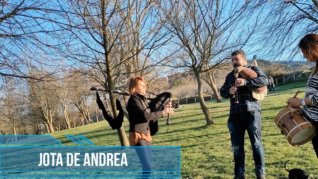 FOLIADA DE ANDREA