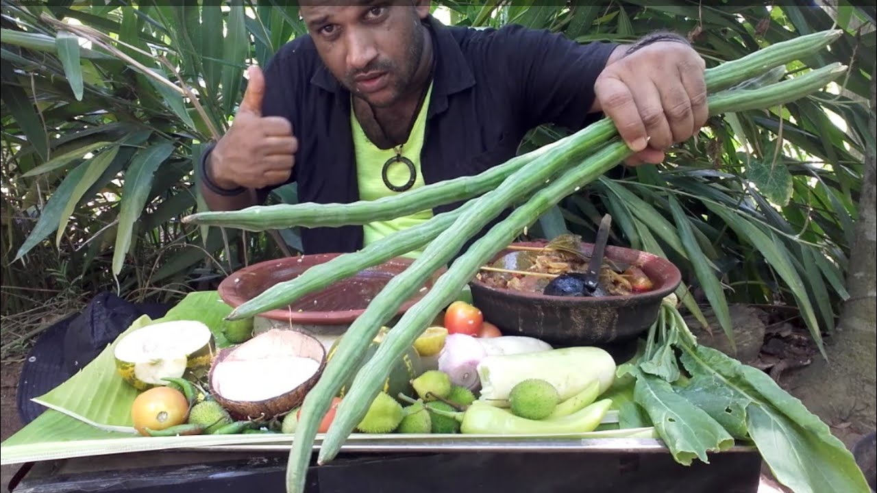 Raw Drumstick/ මුරුංගා/ Spicy Pork curry/ White rice/Food Eating Show/Mukbang [ASMR]..