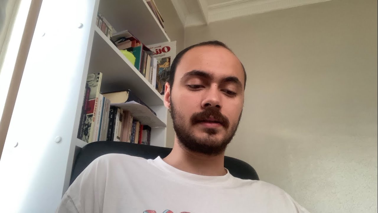 Bir Barbar Kendin Tartar Bir Barbar Aşağlarda - Turgut Uyar