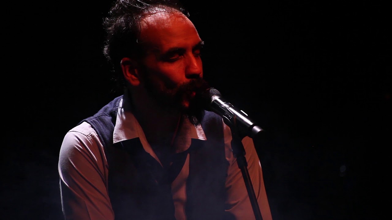 Χέρια Μου Αδειανά - Πάνος Μουζουράκης | Live Στον Σταυρό Του Νότου