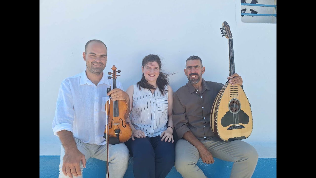 'Ασπρο μου τριανταφυλλάκι  (Παραλλαγή Κιμώλου)