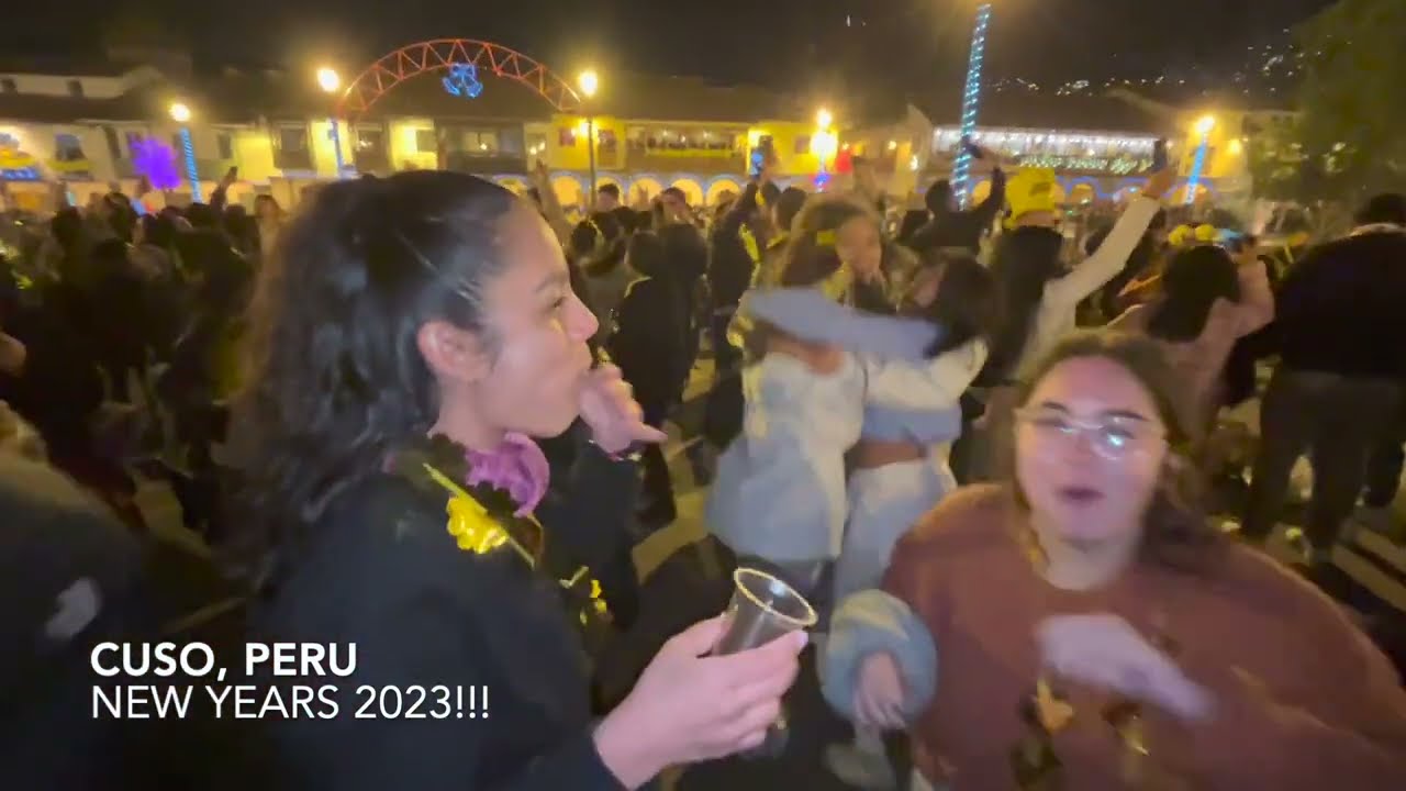 🎉 New Year’s 2023 in Cusco, Peru | Celebrating in Plaza de Armas! 🇵🇪✨