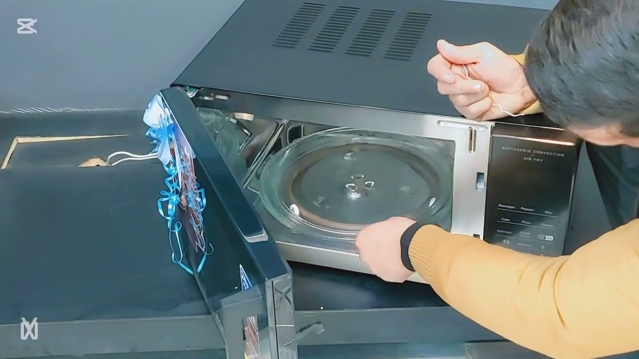My new microwave+convention oven unboxing ...