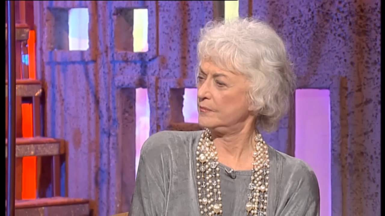 So Graham Norton 2000-S3xE12 Bea Arthur, Stephanie Powers-part 1