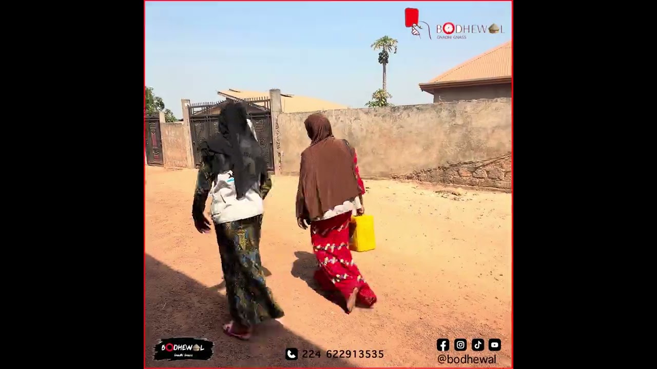 Distribution des vivres : étape Lombona (WALIDIAMA)