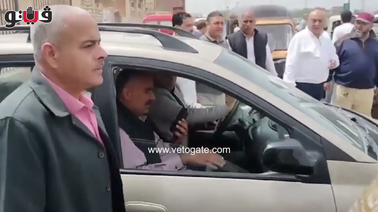 لحظة خروج جثمان مدير إدارة الباجور التعليمية من المستشفى
