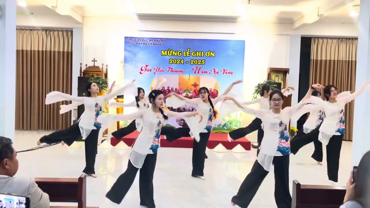 Múa: Bao lời con chưa nói- Lưu xá sinh viên FMA Cổ Nhuế