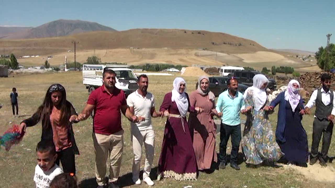 İŞLEK KAMERA & GURUP HAVİN BOSTANKENT KÖYÜ AĞIR HALAYI 2021