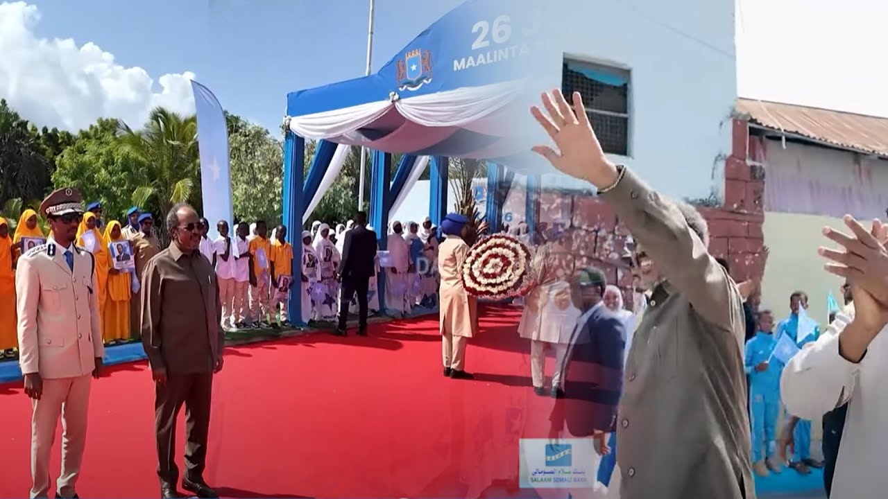 Daawo:Madaxweyne Xasan Sheekh Maxamuud oo Ubax dhigay taallada Dhagax-tuur