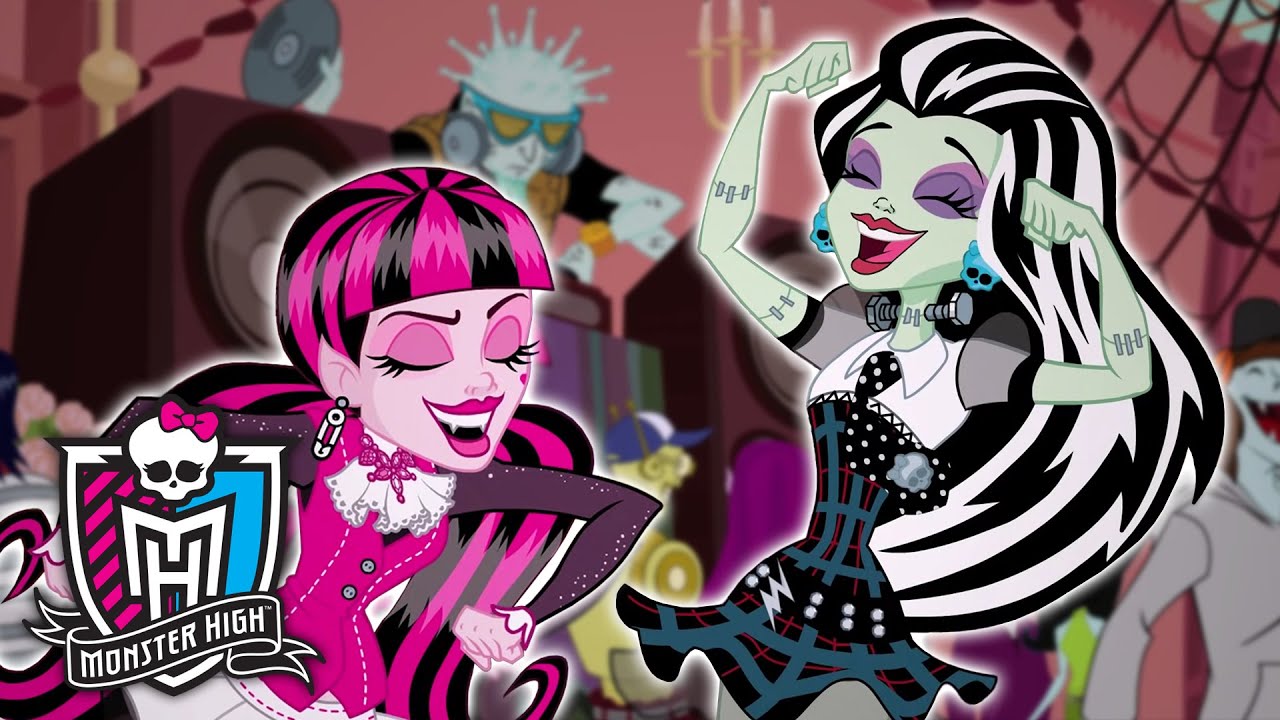 Monster High™ Spain 💜 Lo mejor de Draculaura y Frankie! 💜
