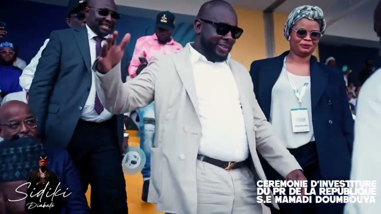 ✅SIDIKI DIABATÉ À LA CÉRÉMONIED'INVESTITURE DU PRÉSIDENT GUINÉEN MAMADI DOUMBOUYA