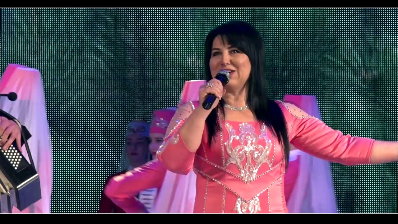 Альбина Секинаева, Артур Есенов, Элита Секинаева. Хуæнхаг изарта.