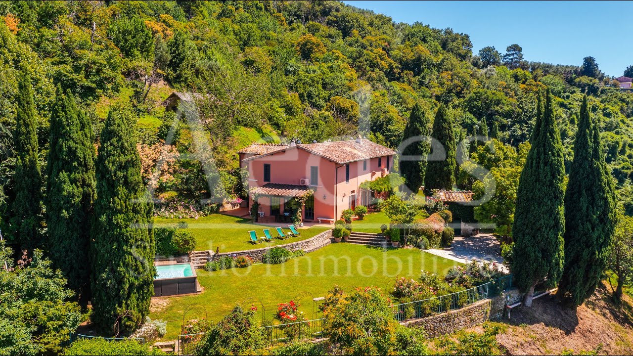 Raffinata Villa in Toscana vista mare  tra Lucca e Pisa