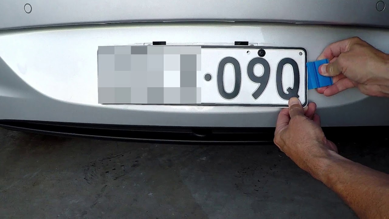 How to install L and P plate holders - Plate Clips