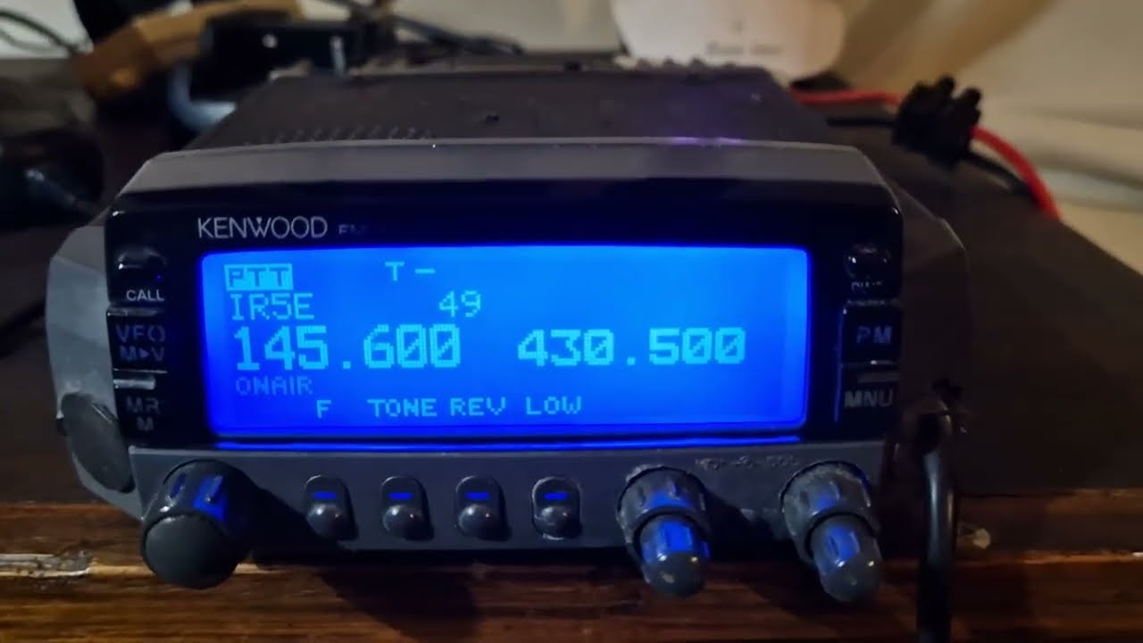 Kenwood TM-V7 radio programmazione ponti ripetitori
