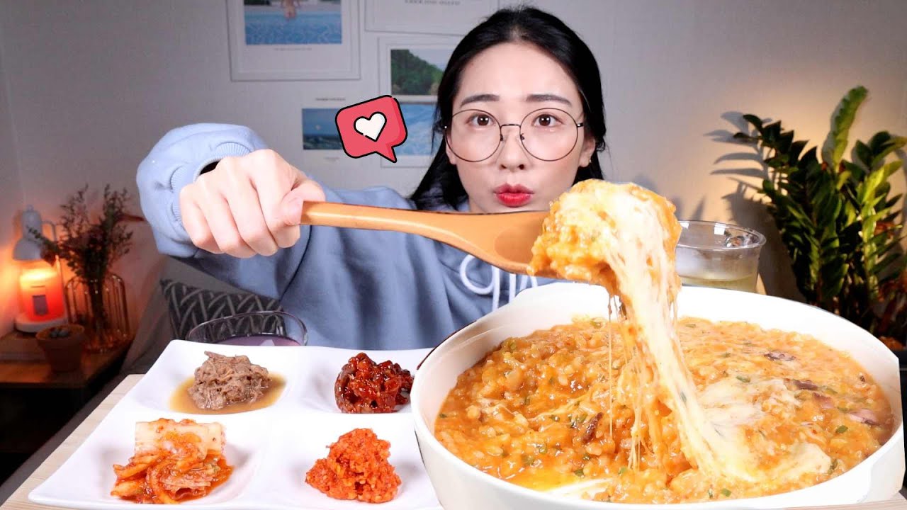 치즈폭탄!!🧀 김치낙지죽 치즈추가 먹방 SNS 꿀조합❤️저도 먹어봤습니다!! Cheese🧀 Kimchi rice porridge Mukbang