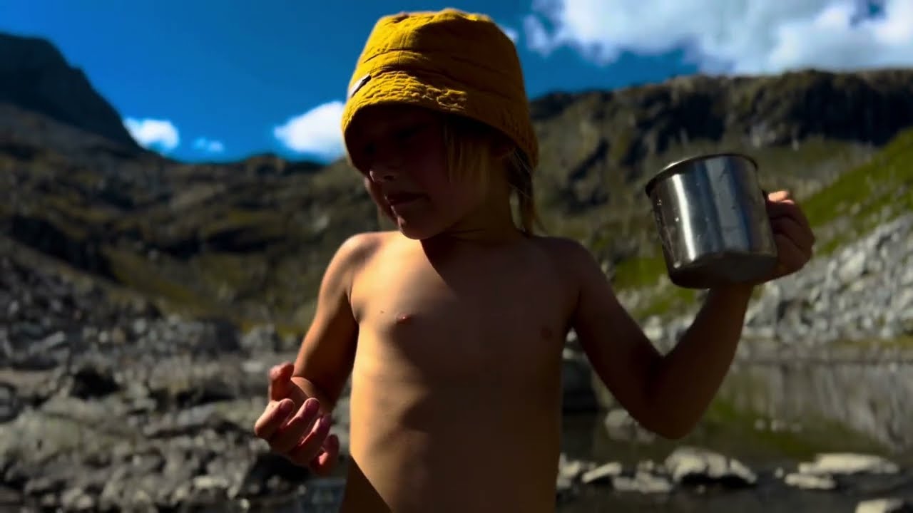 Panixerpass- Pigniu 2 days hiking tour l SWITZERLAND l