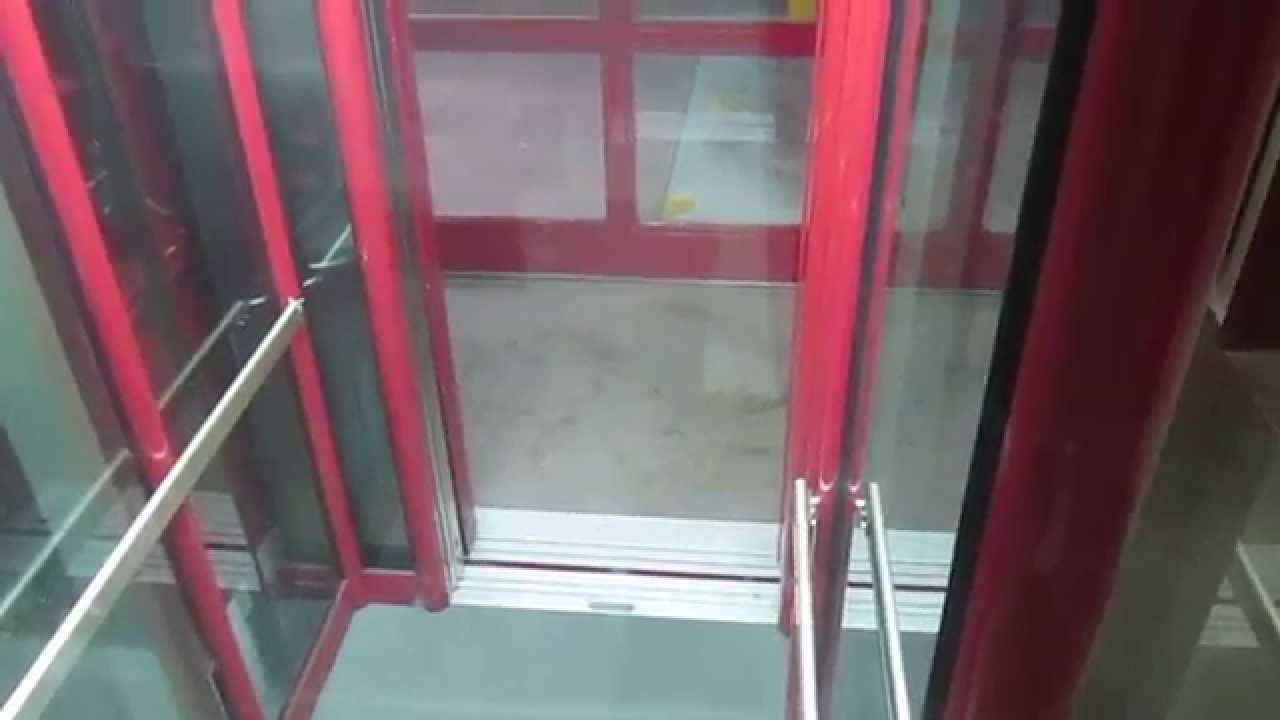 Lift Schindler @ parking garage 