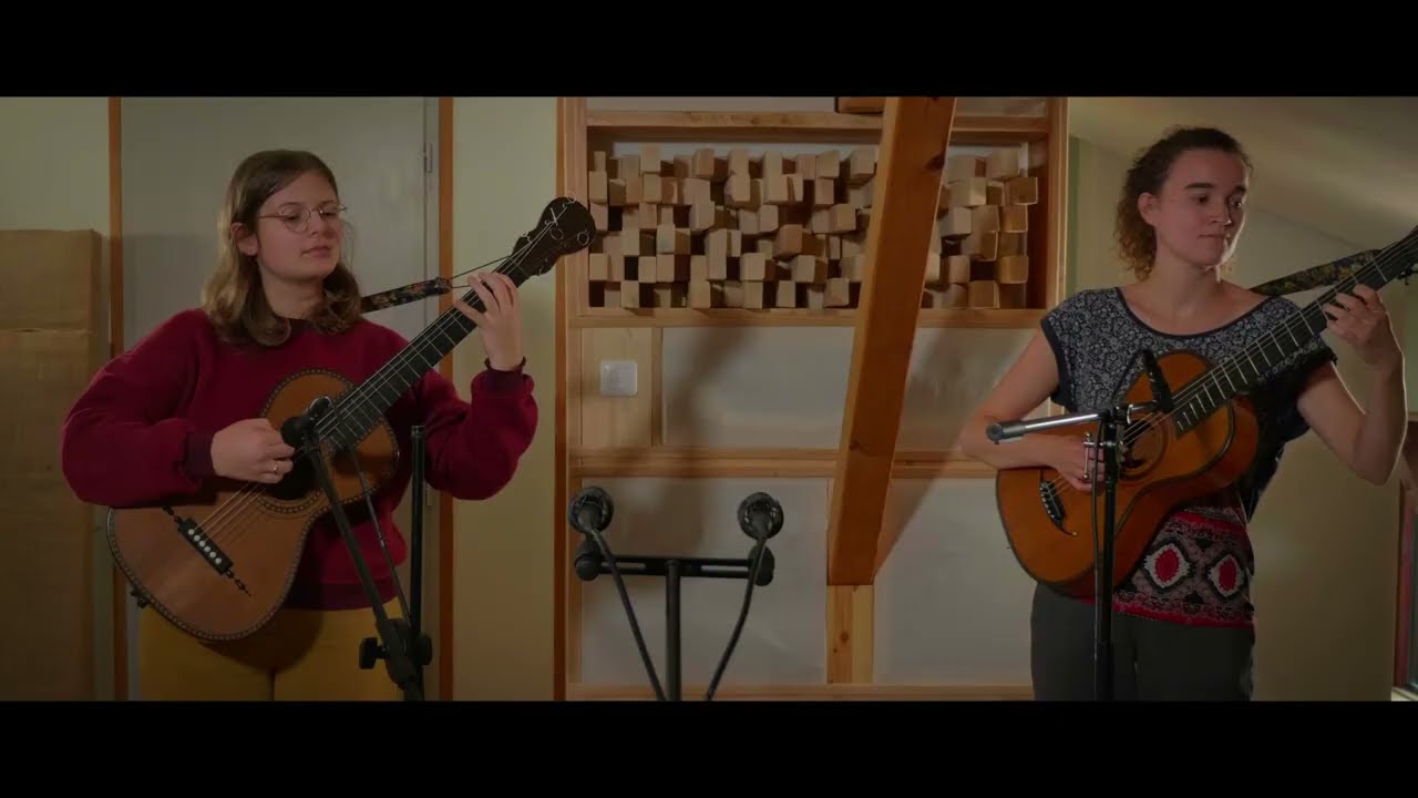 Duo Odelia, romantic guitars - First album (teaser)