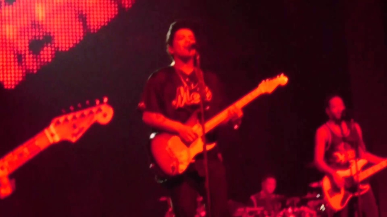 Bruno mars Bologna 2017 -incredibile "Grenade"