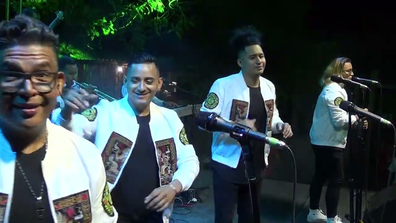 Grupo Krater - Mix Coco-Bongo (C) en vivo desde Olomega La Union 2020