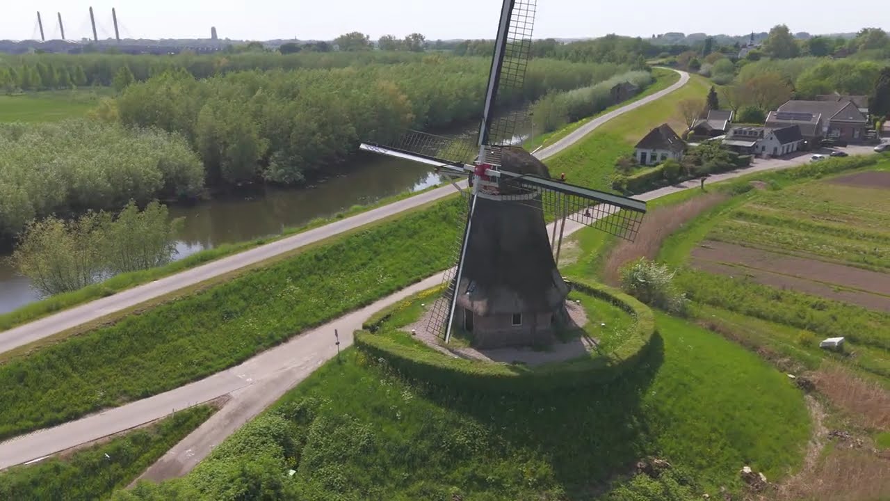 Molen van Waardenburg / Mill of Waardenburg in 4K #history #drone #netherlands #architecture