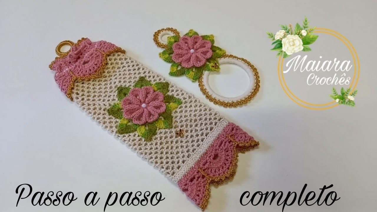 PORTA SACOLAS REALEZA - Maiara Crochês.