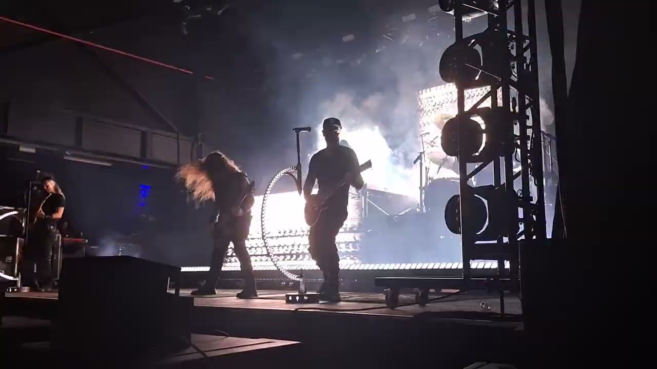 Epica. Intro und Apparition   Palladium Köln  16.01.26.