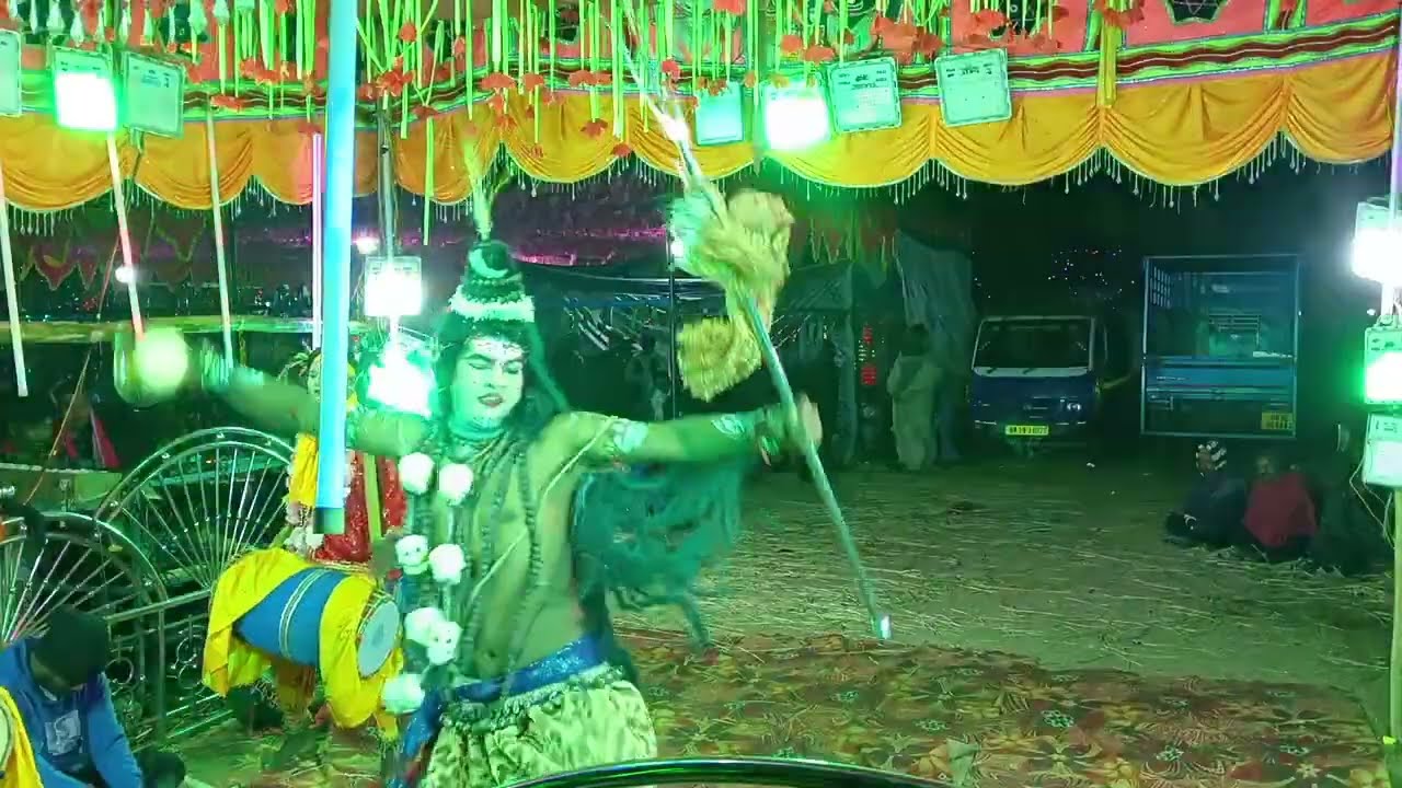 ବ୍ରଜନାଥପୁର ପାର୍ବତୀ Vs ବ୍ରଜନାଥପୁର ଶିବ ମକର ସଂକ୍ରାନ୍ତି ଉପଲକ୍ଷେ ବାଦ ଦଣ୍ଡ ନୃତ୍ୟ ପ୍ରଦର୍ଶନ 