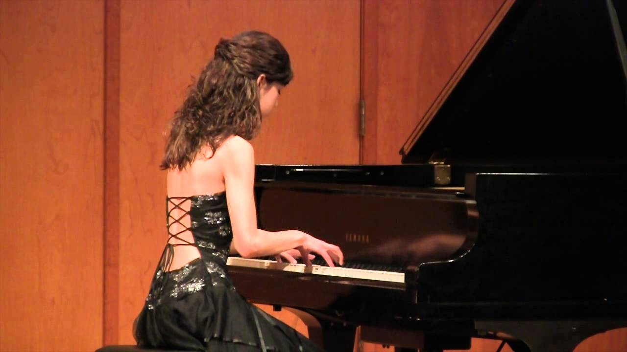 Suzuki Piano Book 5 - About Foreign Lands and People