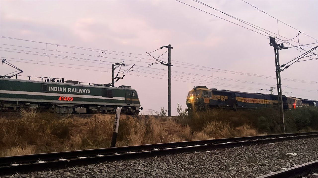 Rail live , amazing333 live, live vlog #indiantrains #indianrailways #expresstrain 