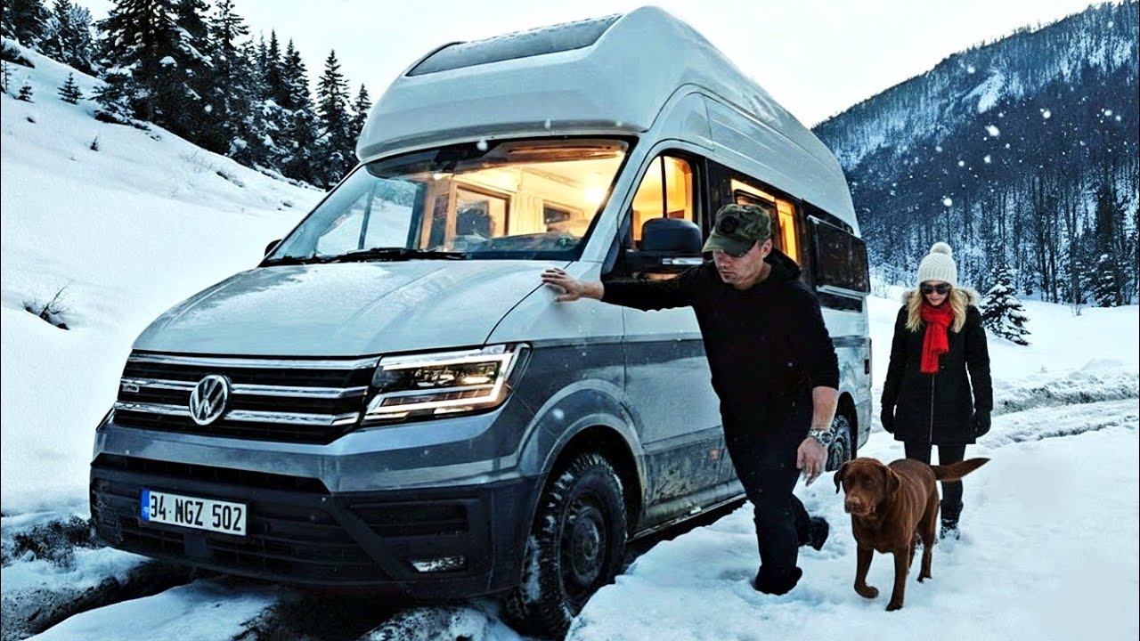 УЮТНЫЙ И В ТО ЖЕ ВРЕМЯ СЛОЖНЫЙ ЗИМНИЙ КЕМПИНГ В СНЕГУ И ПРИ СИЛЬНОМ ДОЖДЕ