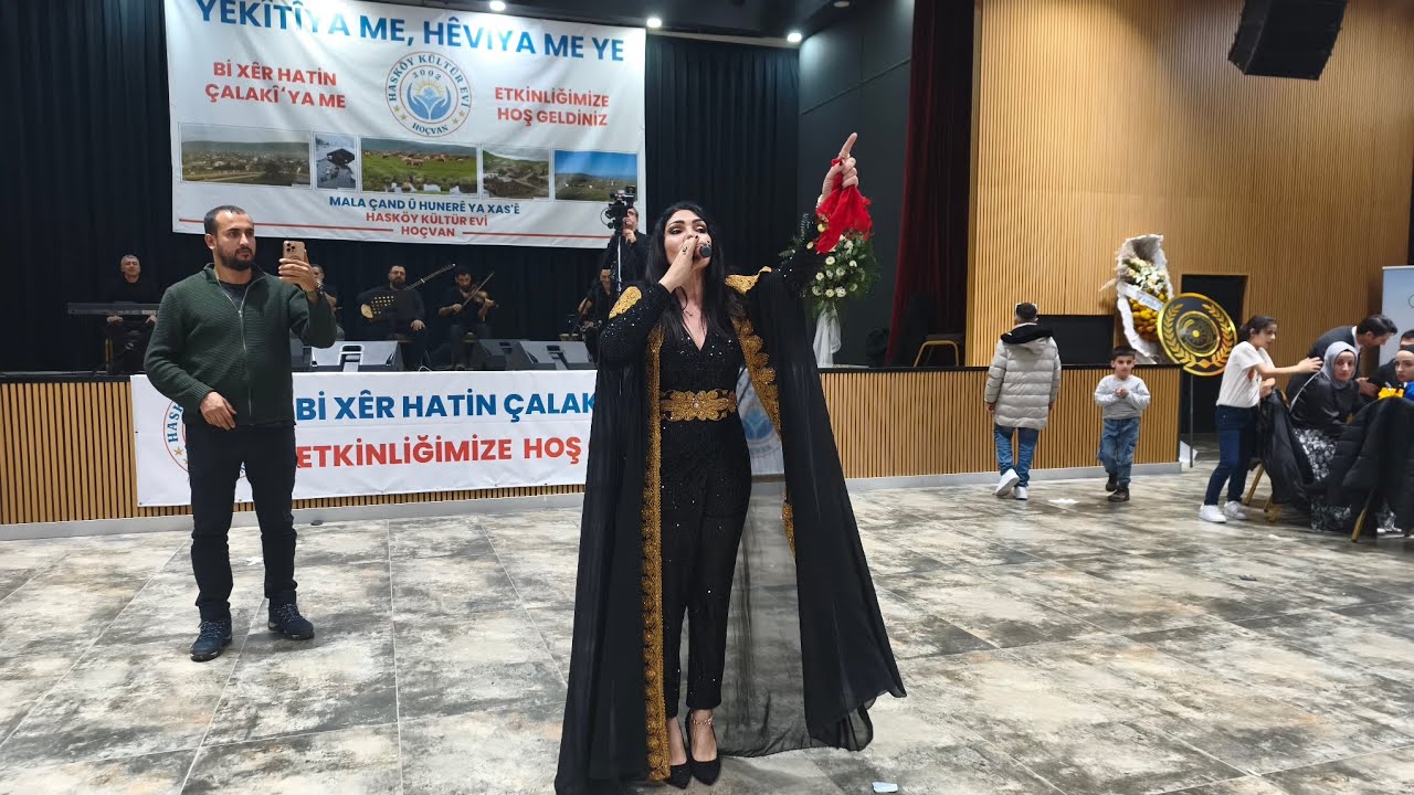 Hazal Zeynep -  Cigarem deyşe