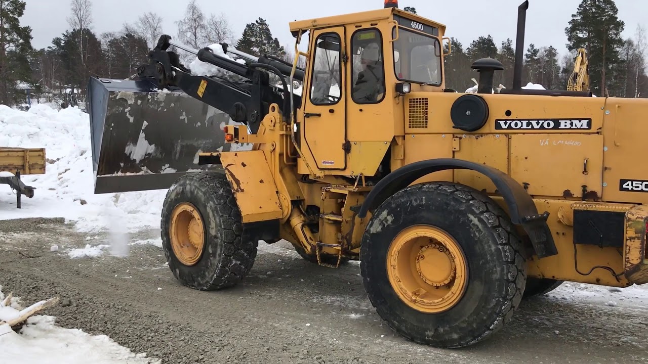 Volvo BM 4500 PÅ KLARAVIK.
