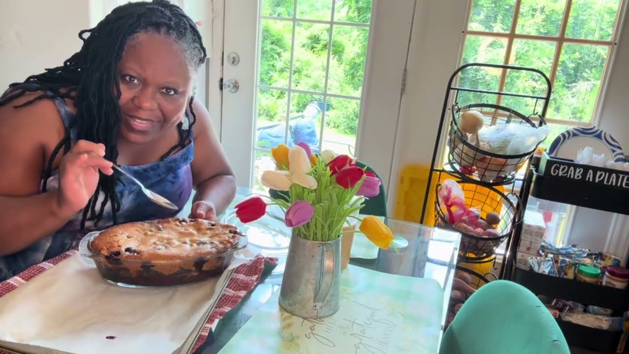 This Blueberry Cobbler Tastes Way Better Than It Looks