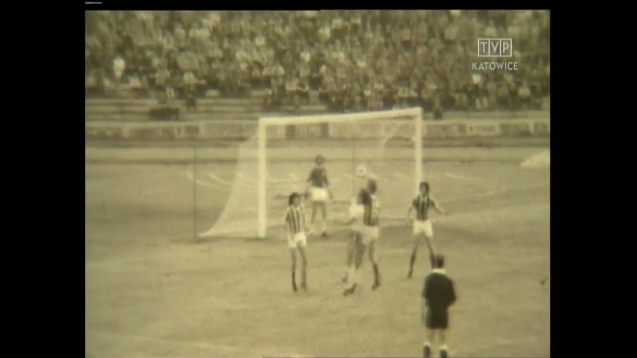 09. skrót meczu GKS Tychy - Ruch Chorzów 0:2 (1975 rok)