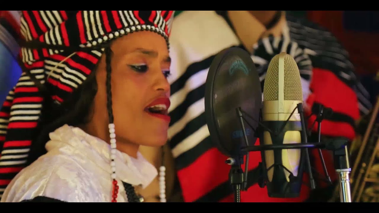 Safuu-Nafiisaa-Abdulhakim-New Ethiopian Oromo Cover Music Video 2021(Official Video)