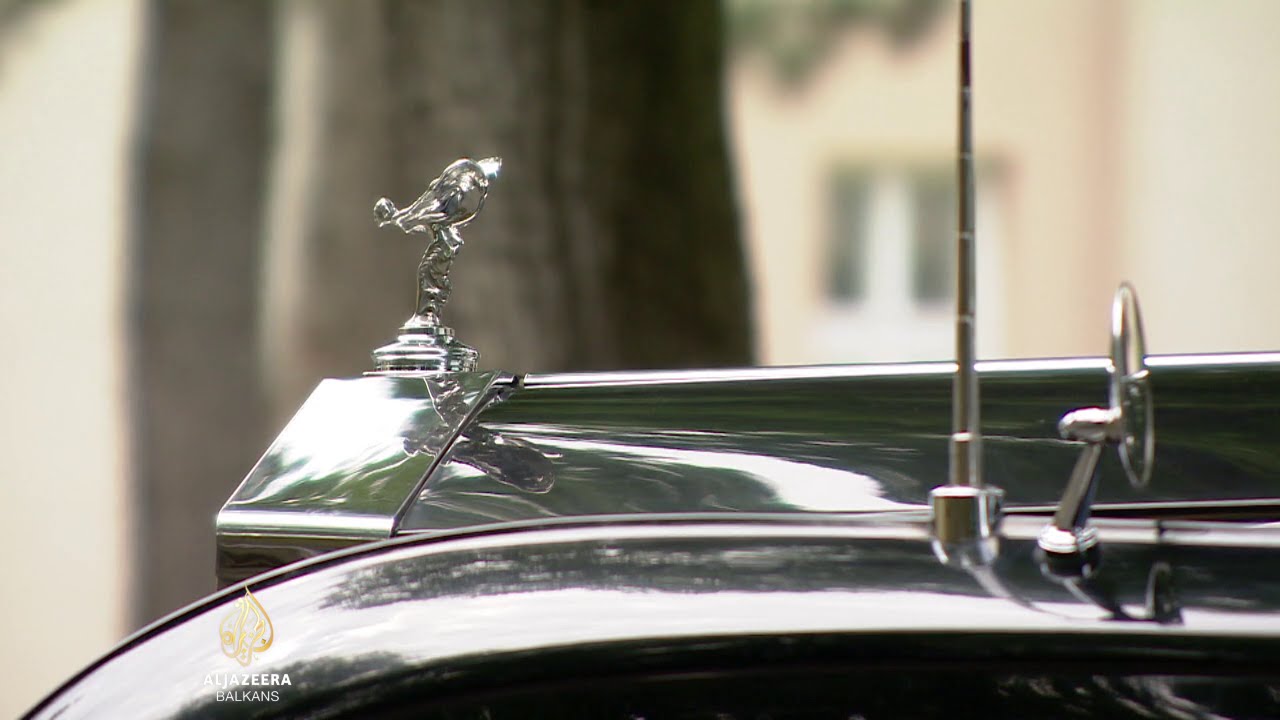 Neprocjenjivi Titovi automobili izlaze iz kasarne