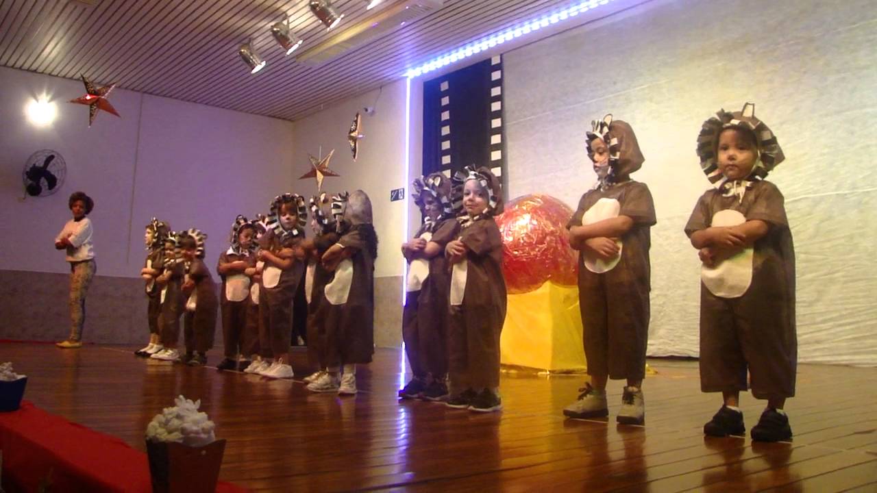 Apresentação de final de ano - Rei Leão - Maternal A