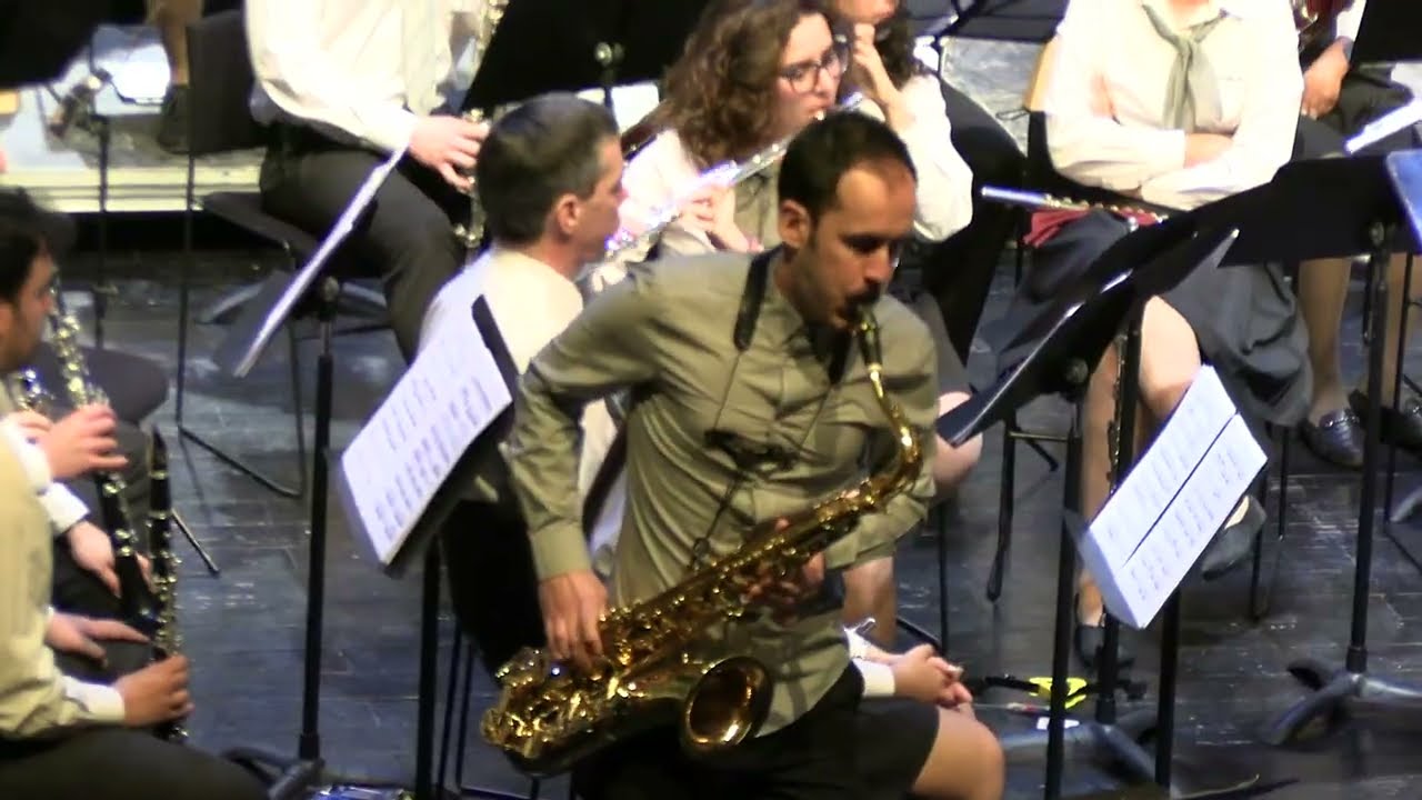 Banda Sinf. da ARMAB (Maestro: Paulo Martins) OBSESSIONELLE de Eneko V. Pérez - Solista: Jorge Sousa
