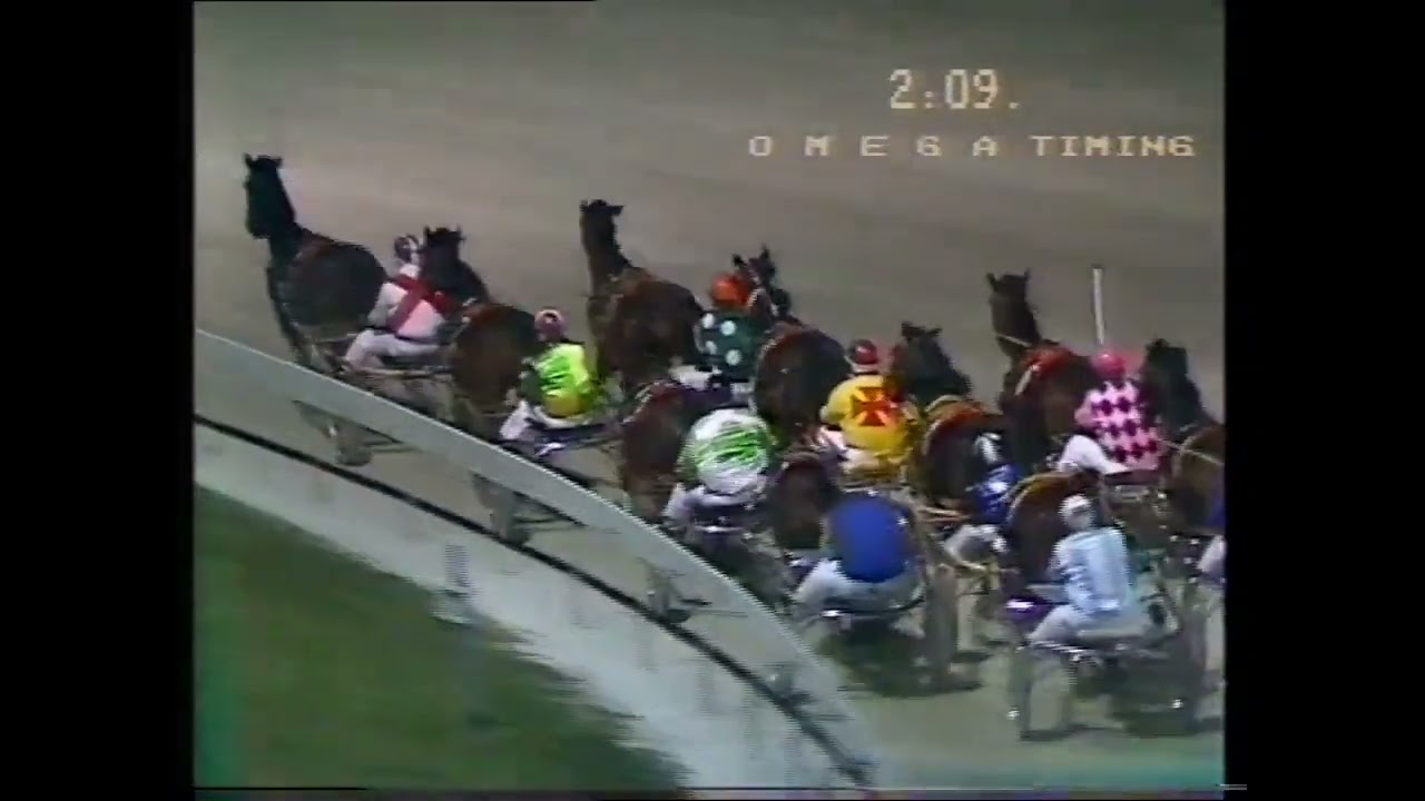 Moonee Valley trotting - 10 October 1981 - Good To Win