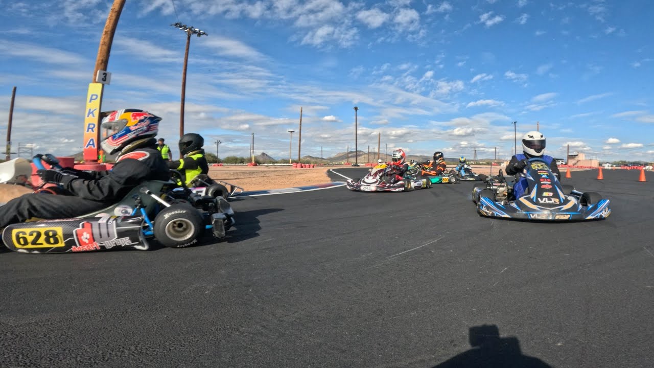 (Crazy 7+ Kart Pileup Start!!) PKRA 2025/26 Winter #6 LO206 Sr. Heat (Full Track CW) 1-4-2026