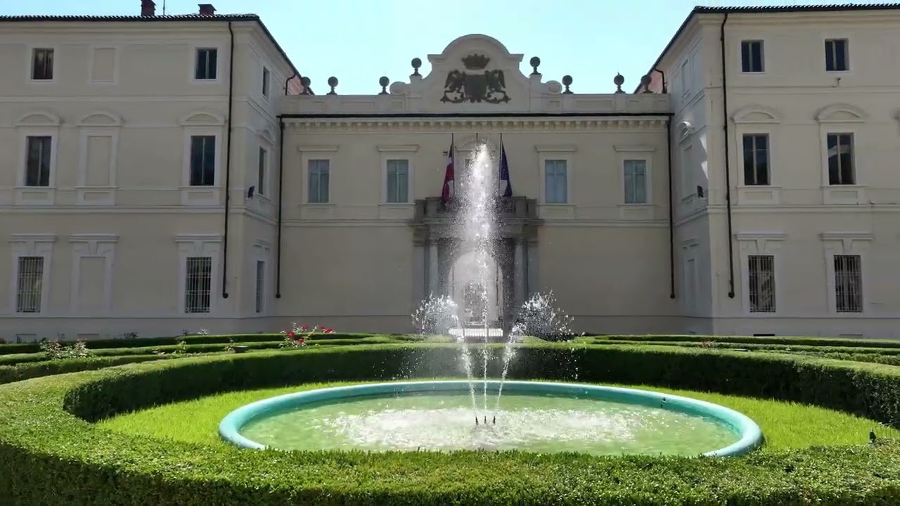 Il riqualificato Giardino all'Italiana di Palazzo D'Oria si presenta