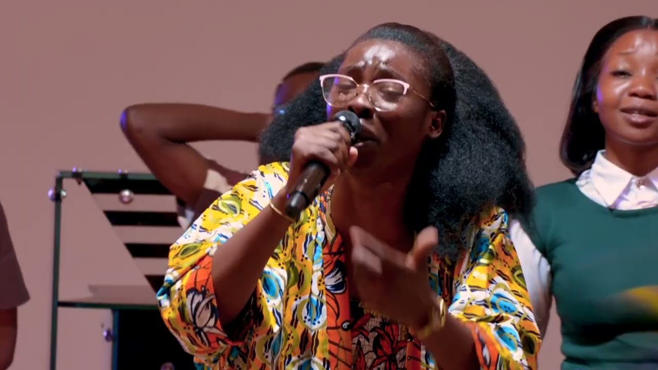 Upendo wa Ajabu - Uwase NZABONA - Live Concert