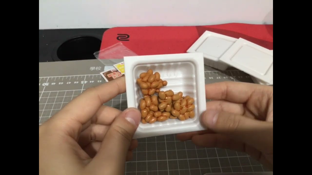 寶可夢卡包和益智拼圖