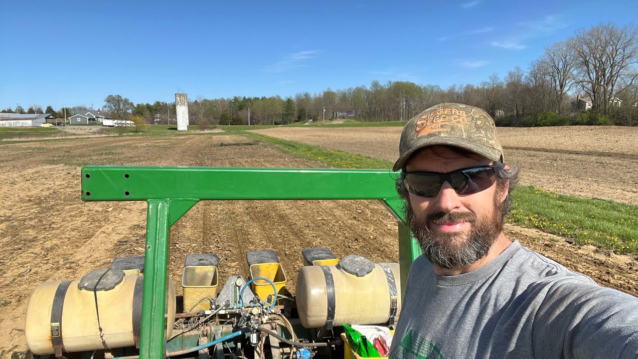 Planting Sweet Corn Live!